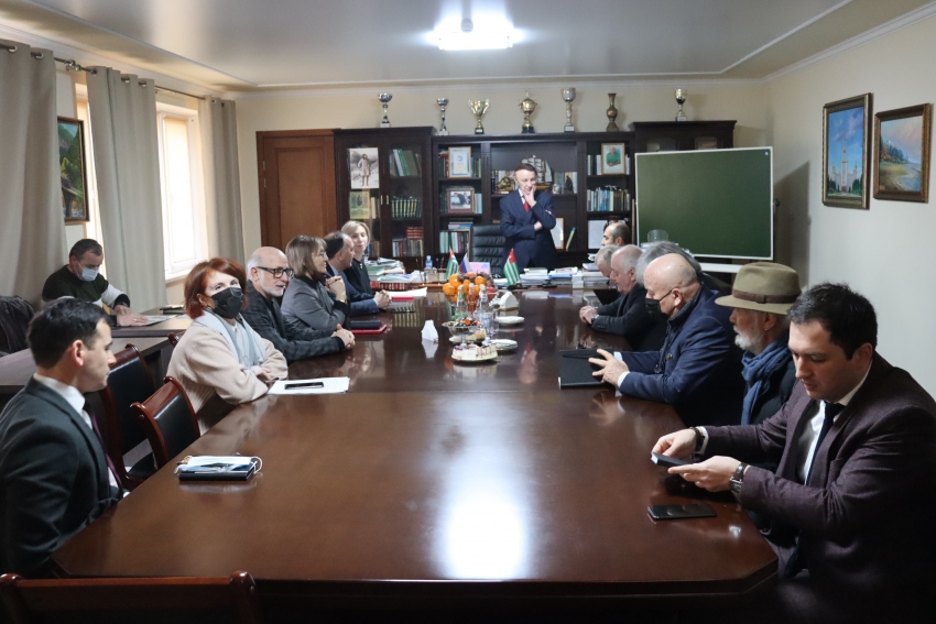 ALEKO GVARAMIYА MEETING WITH A DELEGATION FROM THE REPUBLIC OF TURKEY